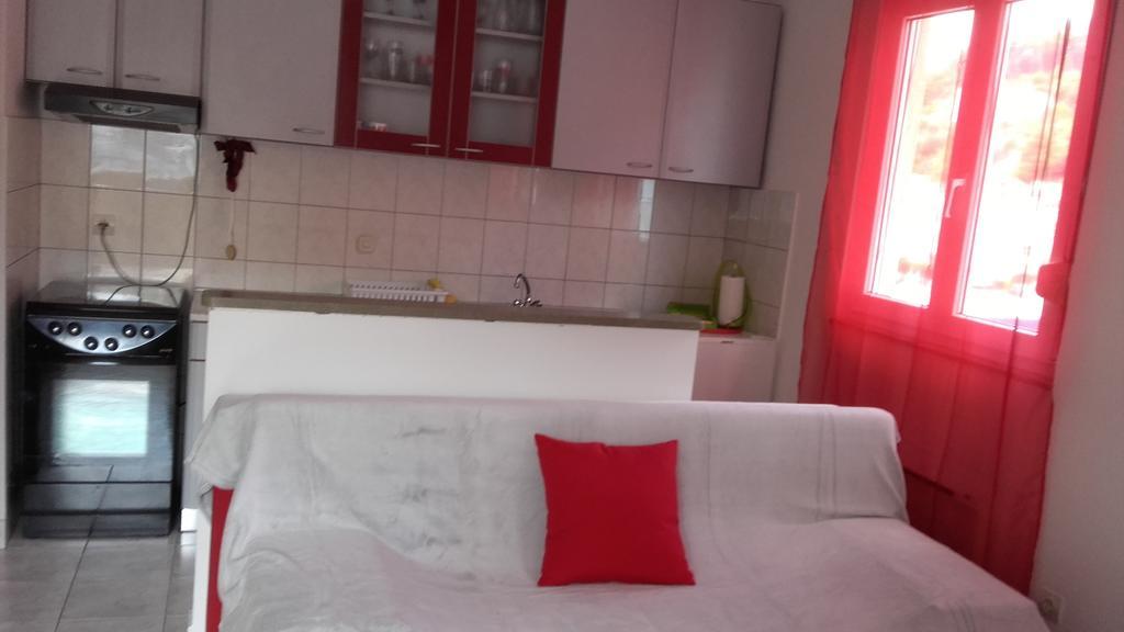 Apartment Max 奥米什 外观 照片