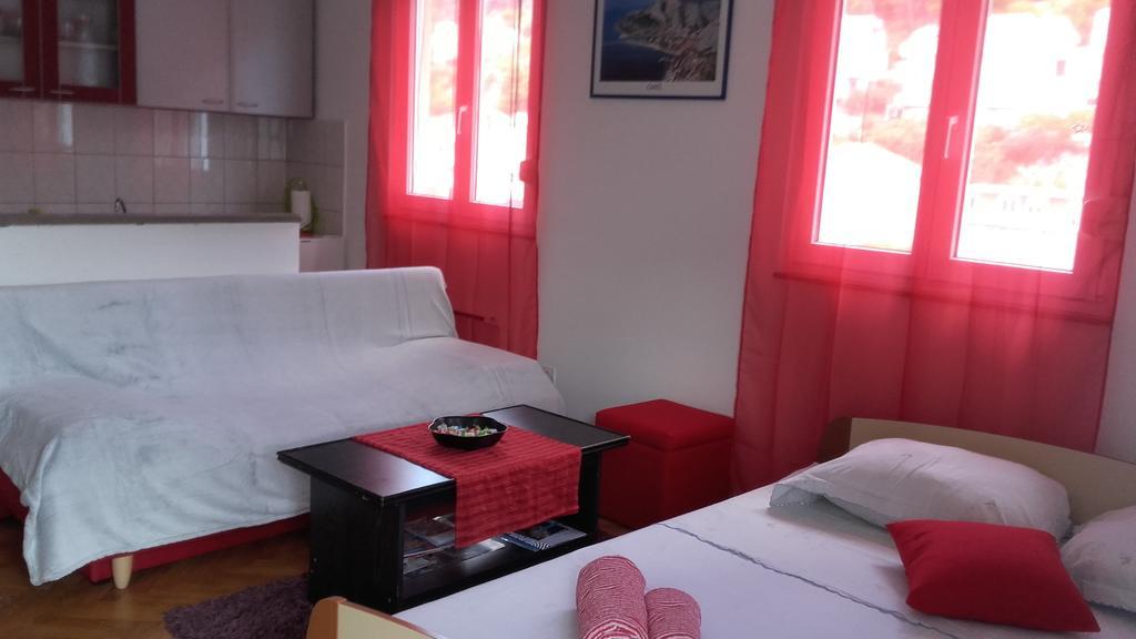 Apartment Max 奥米什 外观 照片